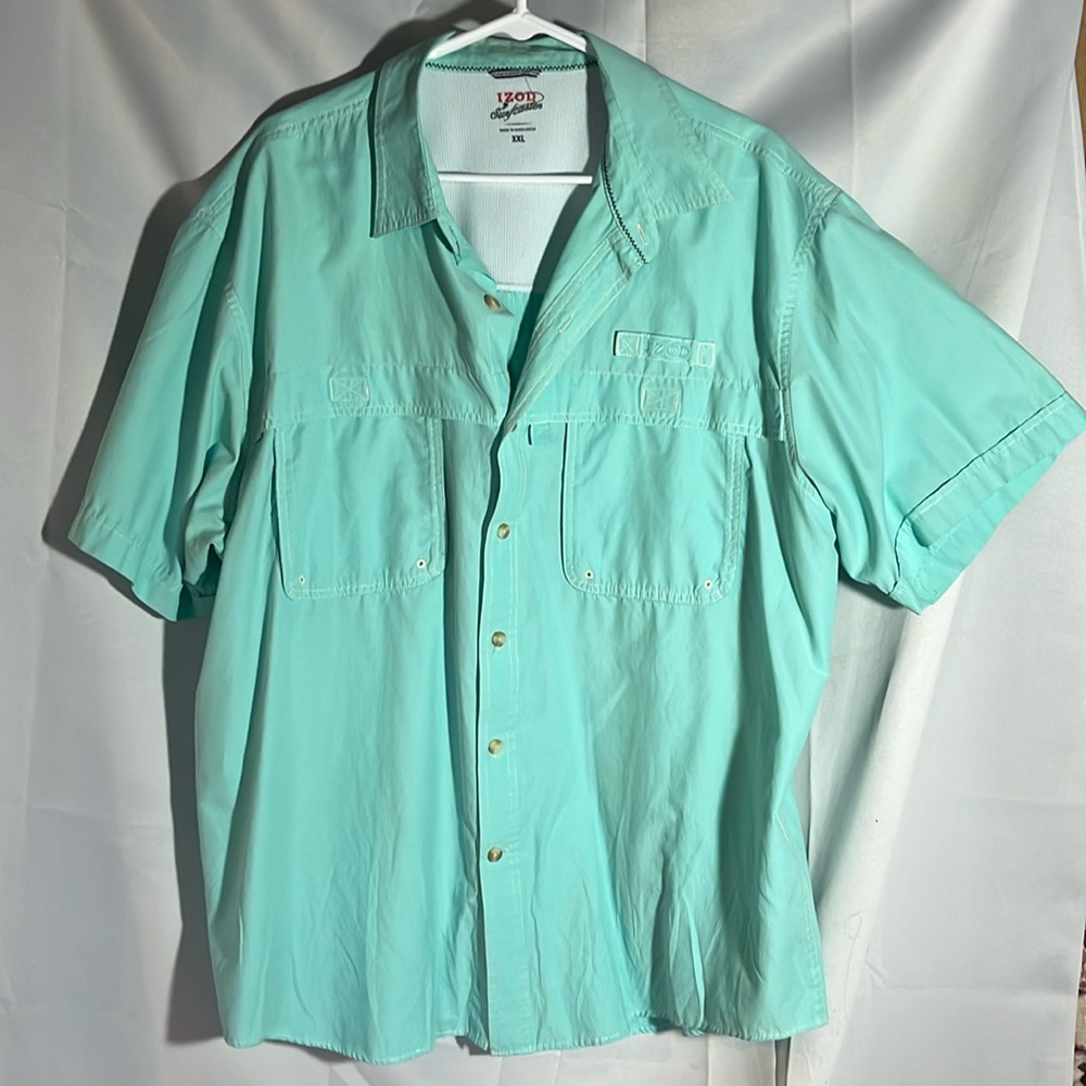 Mens IZOD SURFCASTER Performance Short Sleeved Casual Button down shirt Size XXL